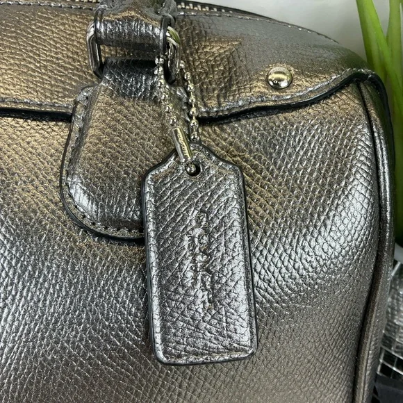 COACH F56125 GRAY SILVER METALLIC BENNETT LEATHER HAND BAG HOLIDAYS NEW YEAR
